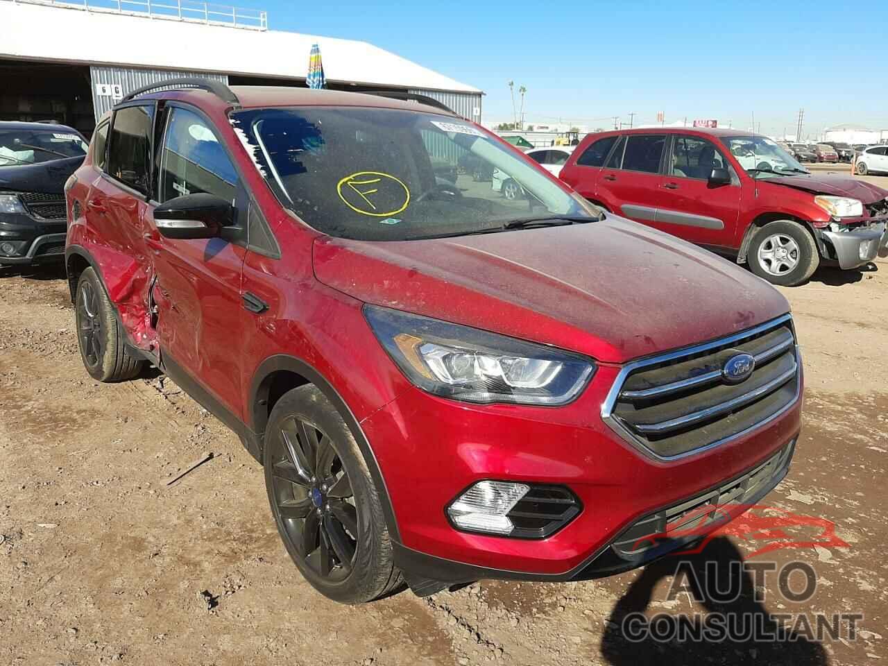 FORD ESCAPE 2017 - 1FMCU0J90HUA08646