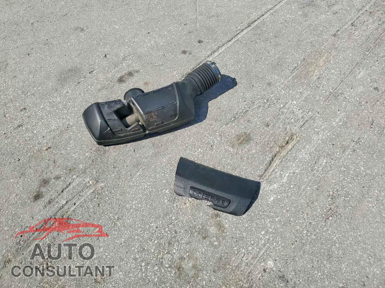 DODGE DURANGO 2022 - 1C4SDHCT3NC218005
