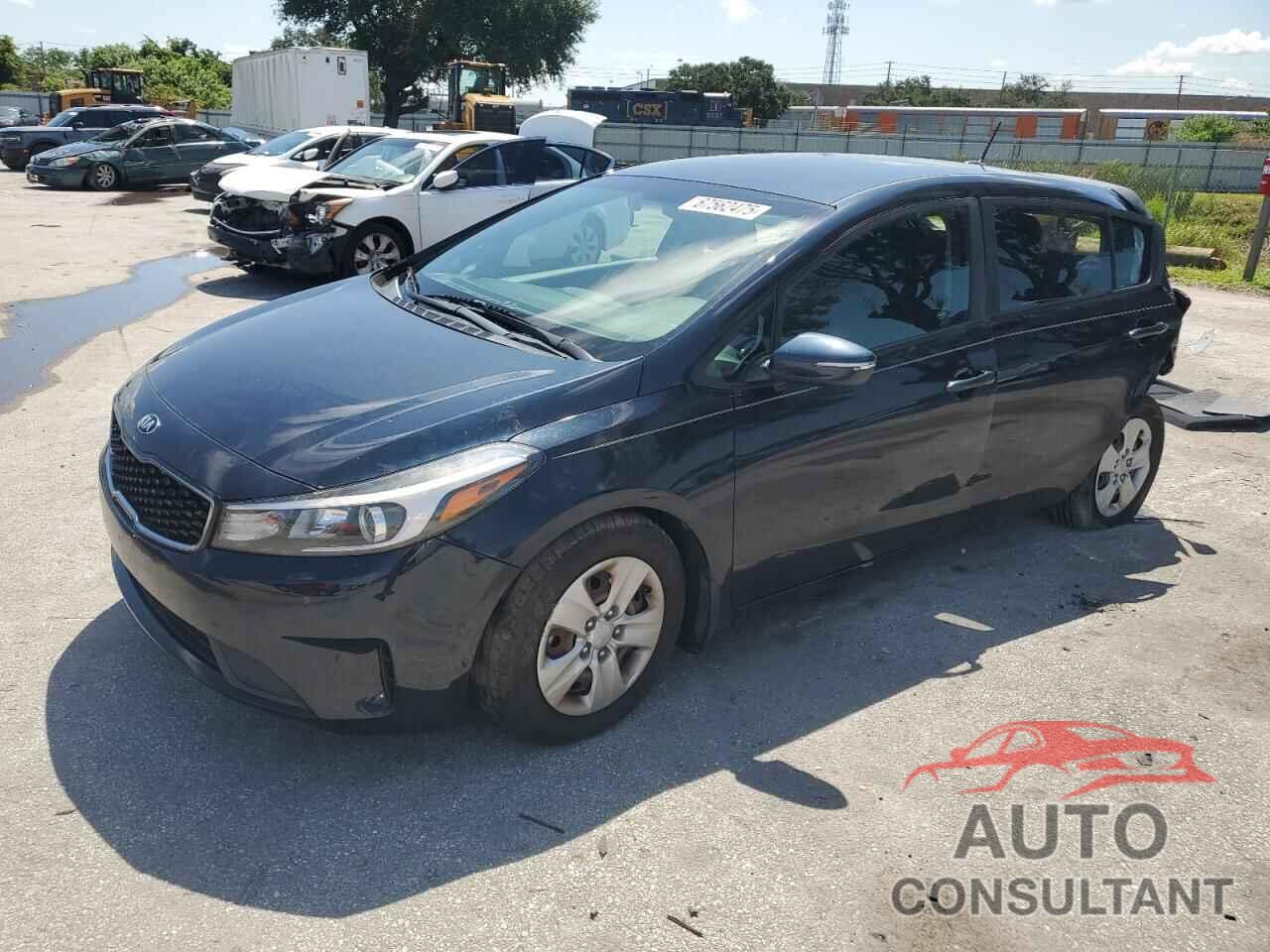 KIA FORTE 2018 - KNAFK5A86J5773465