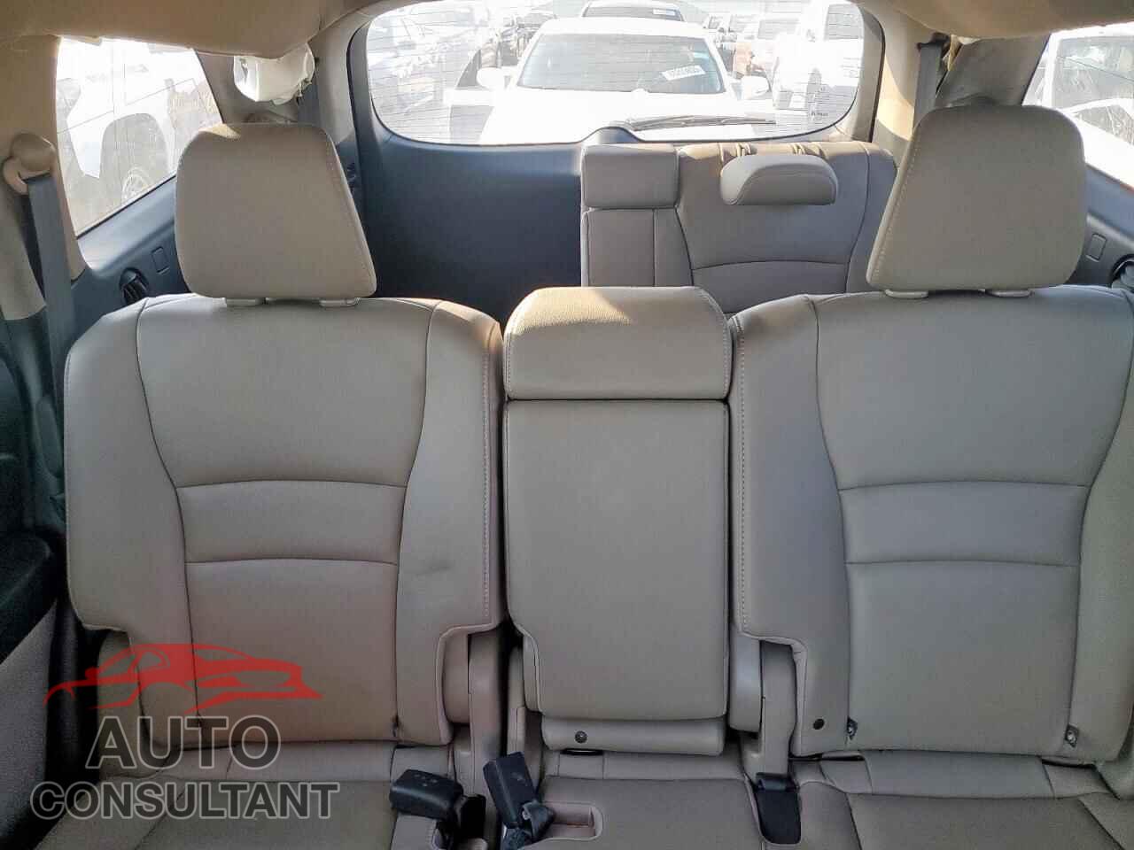 HONDA PILOT 2017 - 5FNYF6H91HB042049
