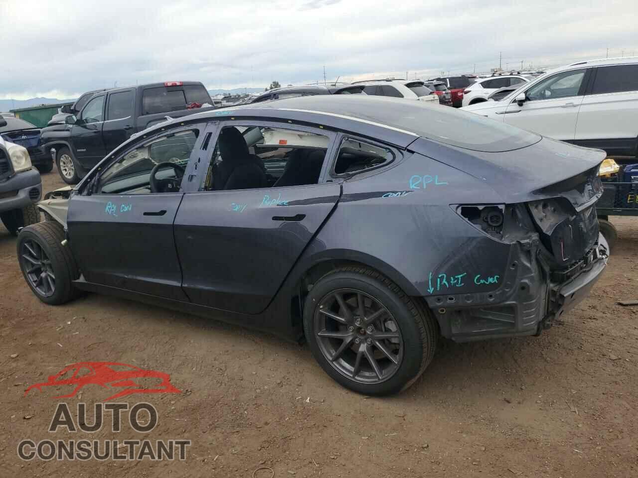 TESLA MODEL 3 2022 - 5YJ3E1EB3NF360869