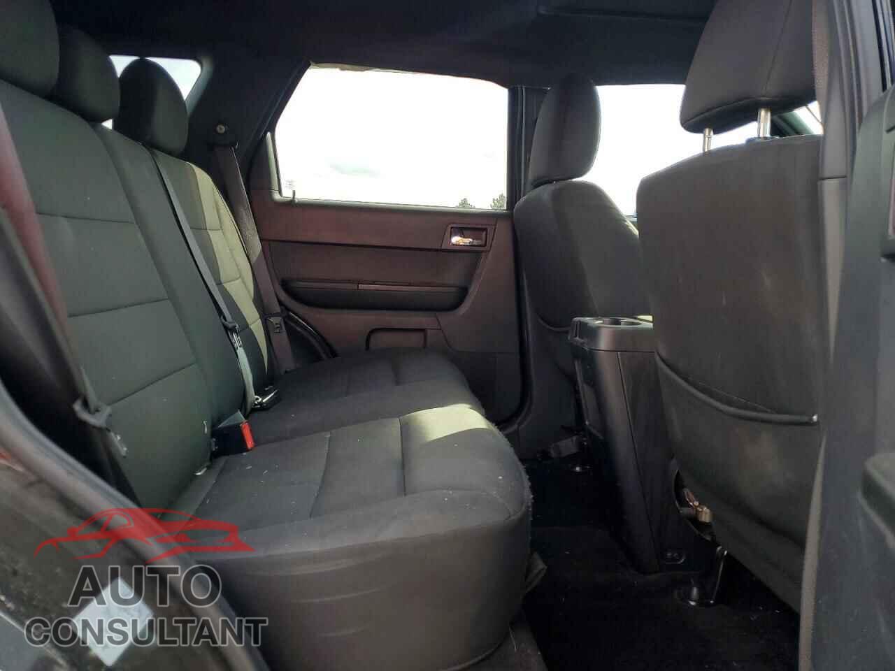 FORD ESCAPE 2012 - 1FMCU9D78CKB68146