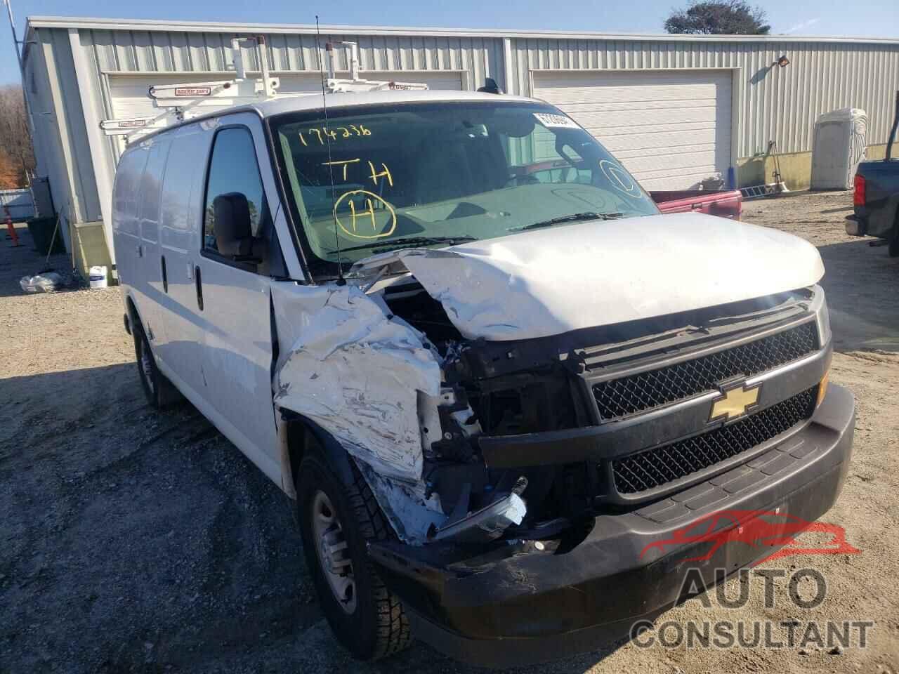 CHEVROLET EXPRESS 2019 - 1GCWGAFG1K1174236