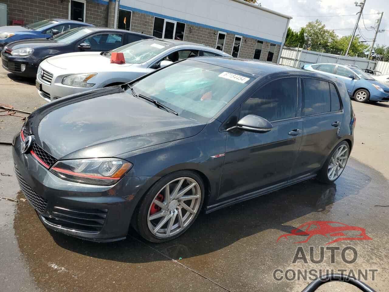 VOLKSWAGEN GTI 2017 - 3VW4T7AU4HM073347