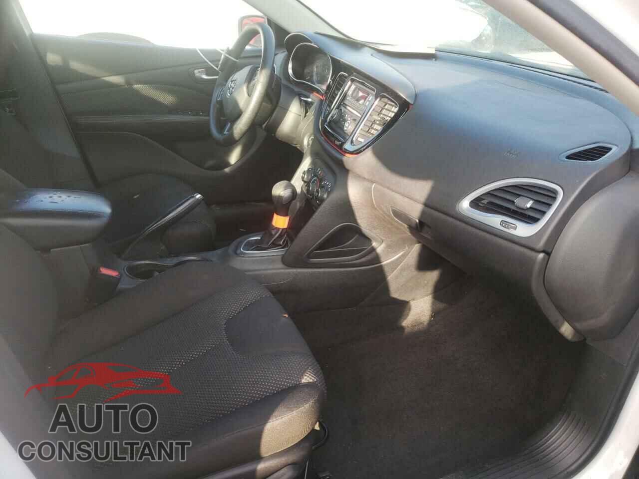 DODGE DART 2016 - 1C3CDFAA2GD584808
