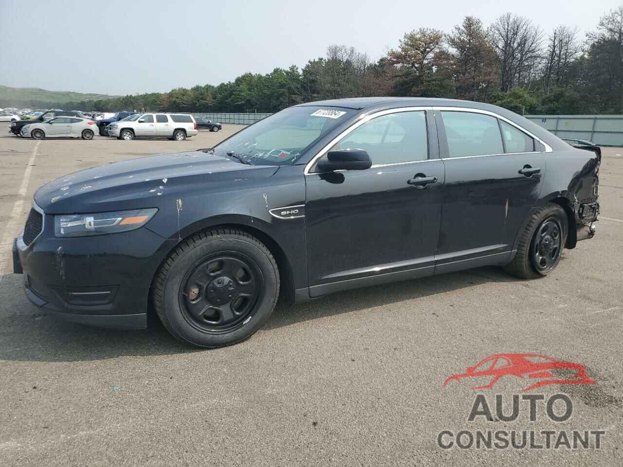 FORD TAURUS 2018 - 1FAHP2KT9JG119262