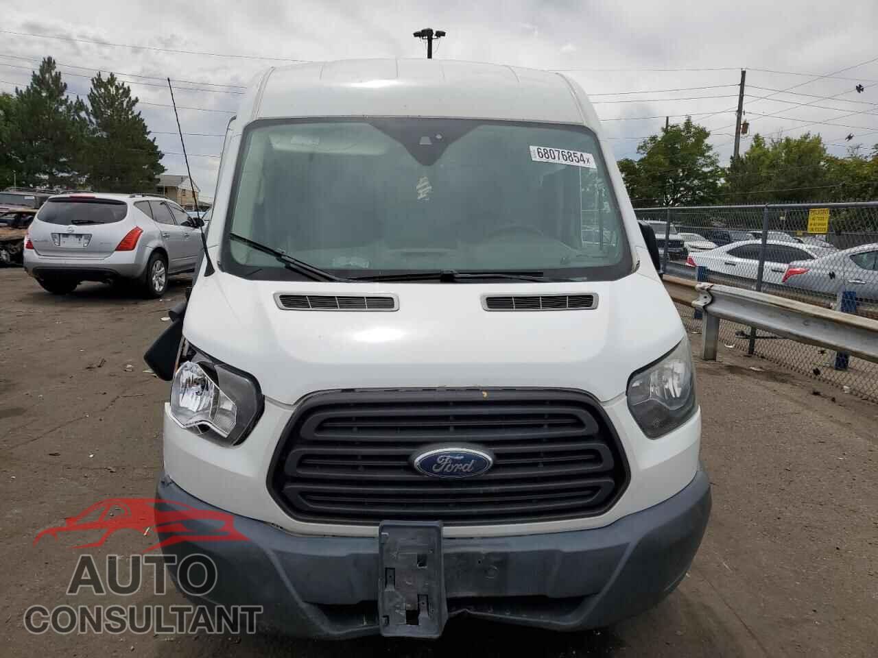 FORD TRANSIT 2017 - 1FTYR2CMXHKA74206