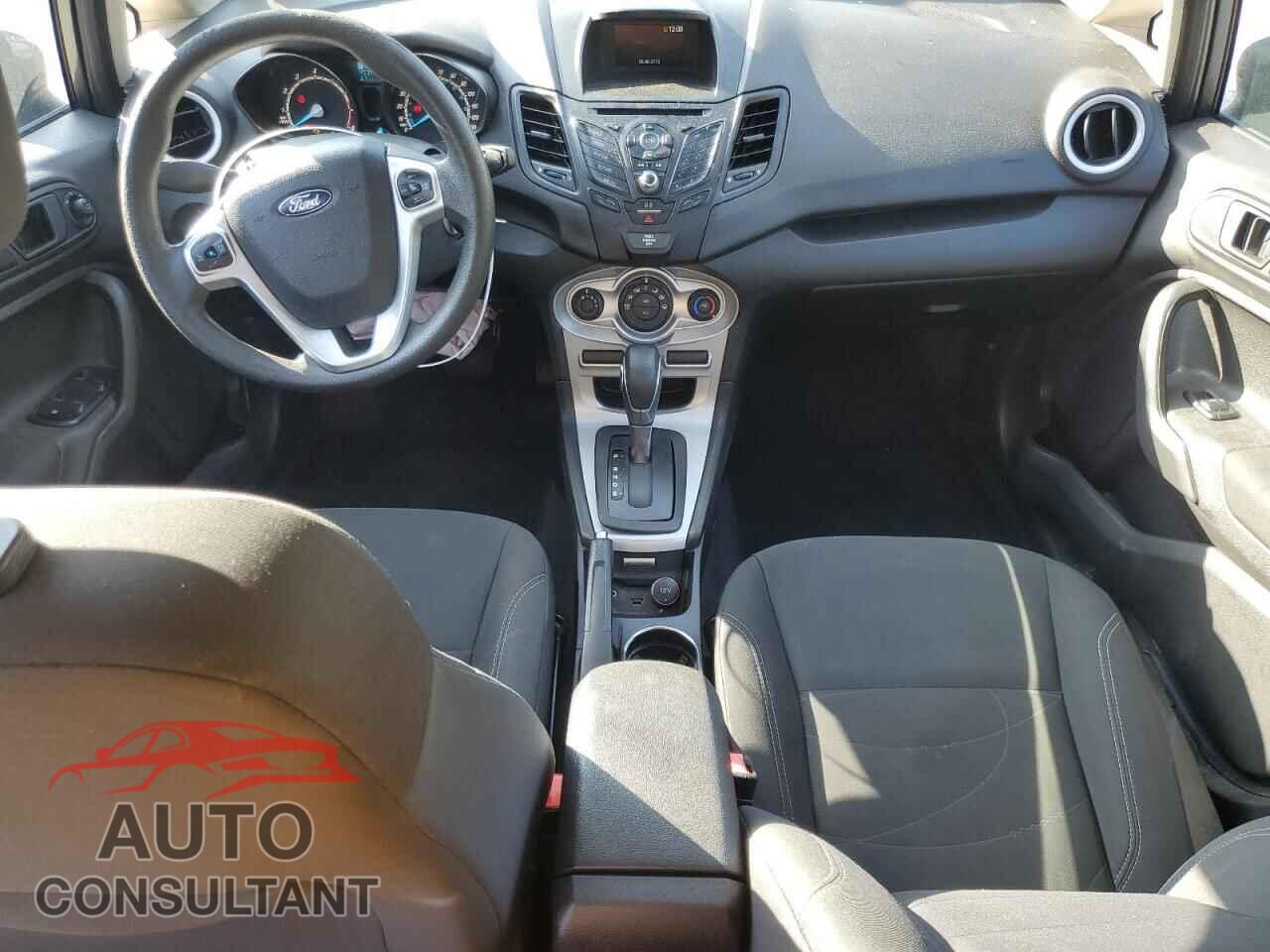 FORD FIESTA 2019 - 3FADP4EJ1KM155247