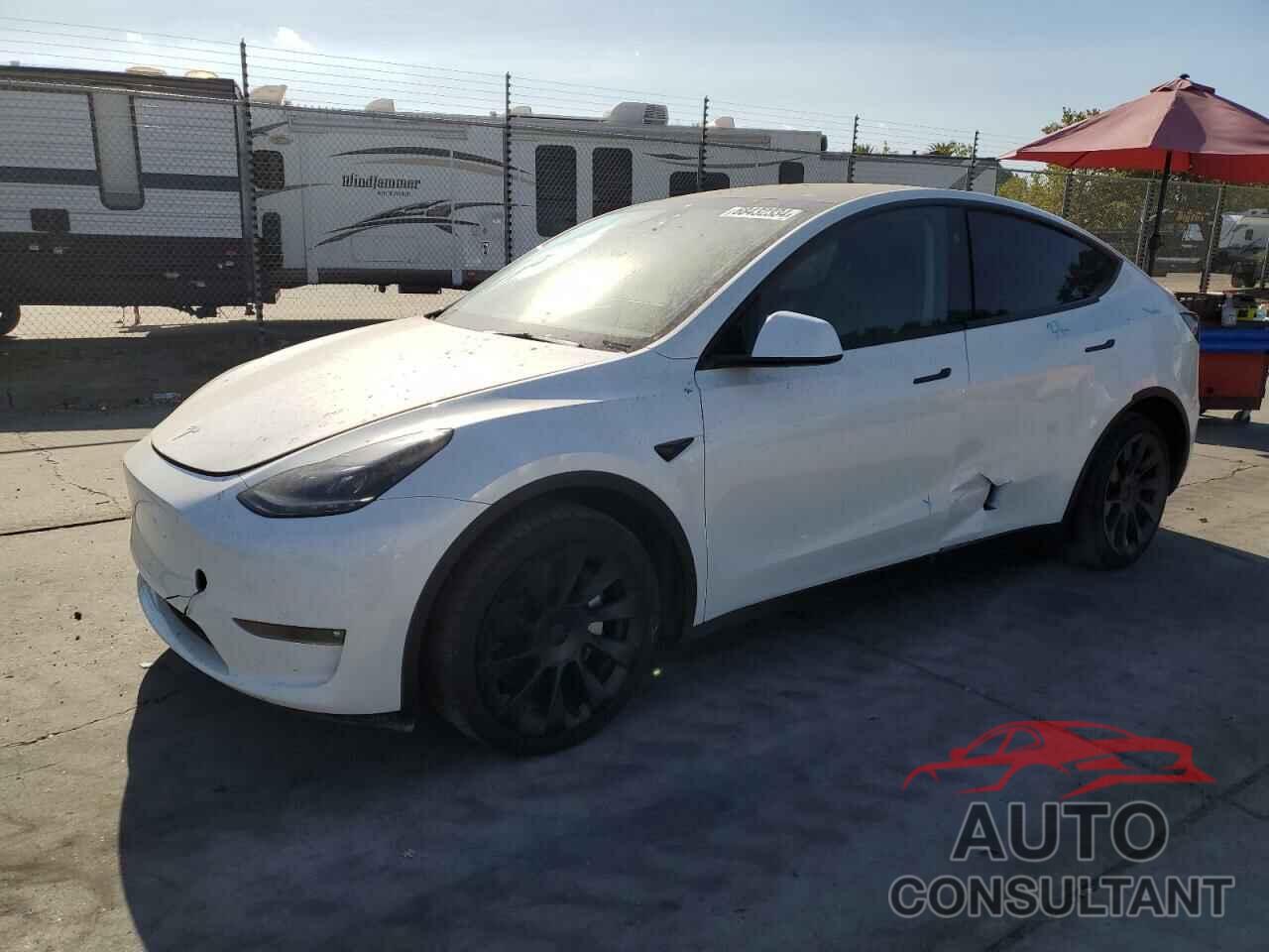 TESLA MODEL Y 2023 - 7SAYGAEE9PF835117