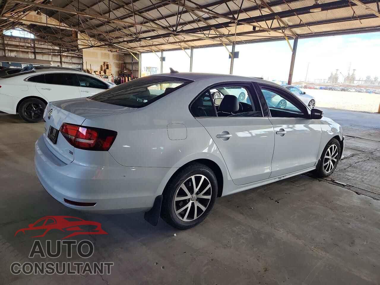 VOLKSWAGEN JETTA 2017 - 3VWDB7AJ7HM355085