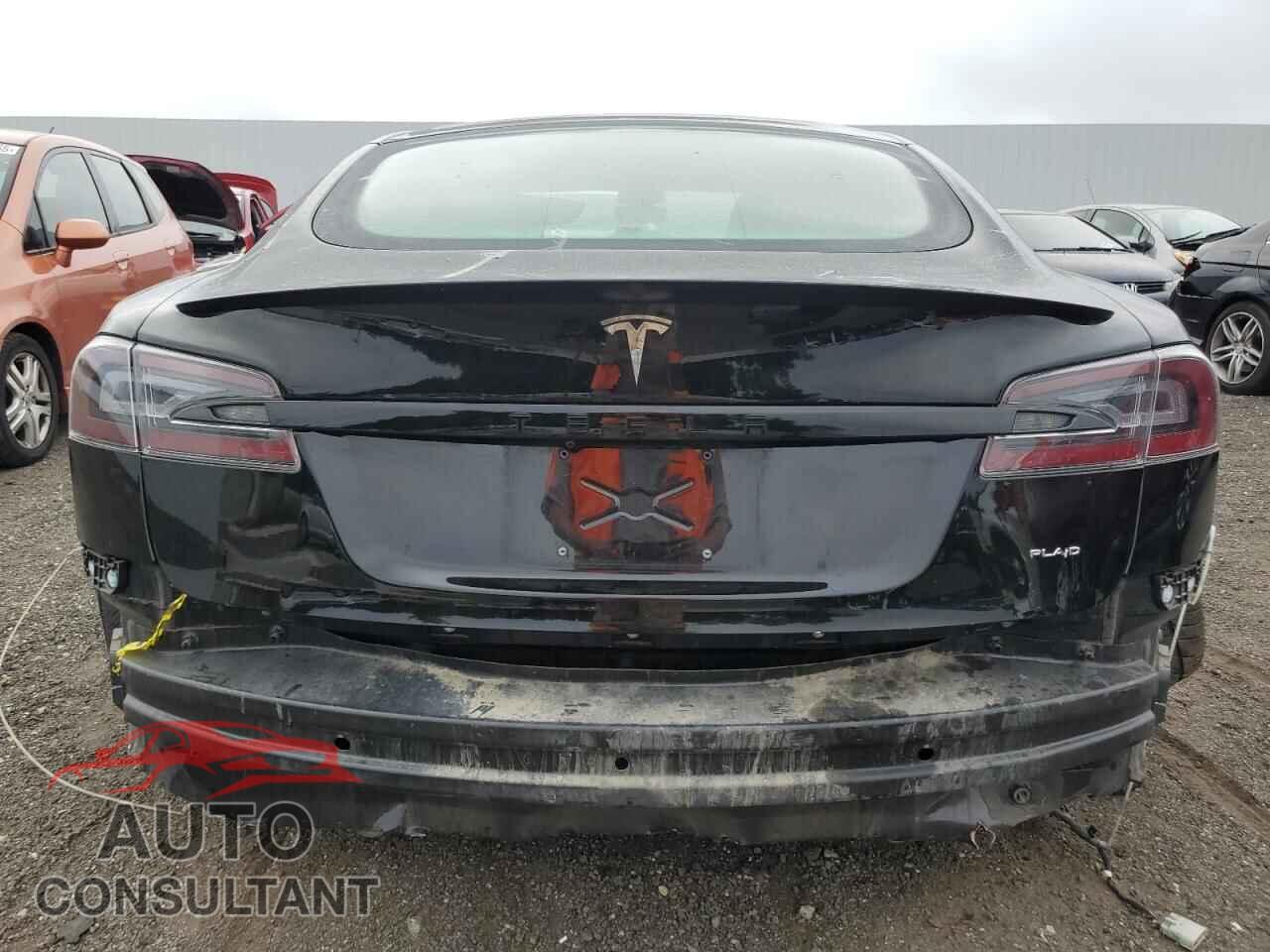 TESLA MODEL S 2021 - 5YJSA1E64MF438617