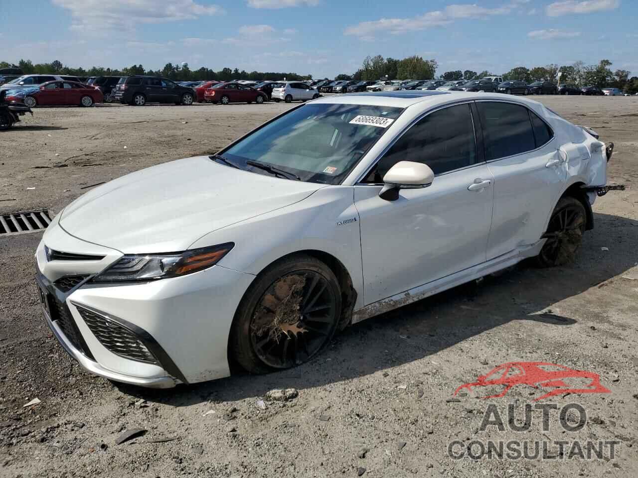 TOYOTA CAMRY 2021 - 4T1K31AK1MU552669