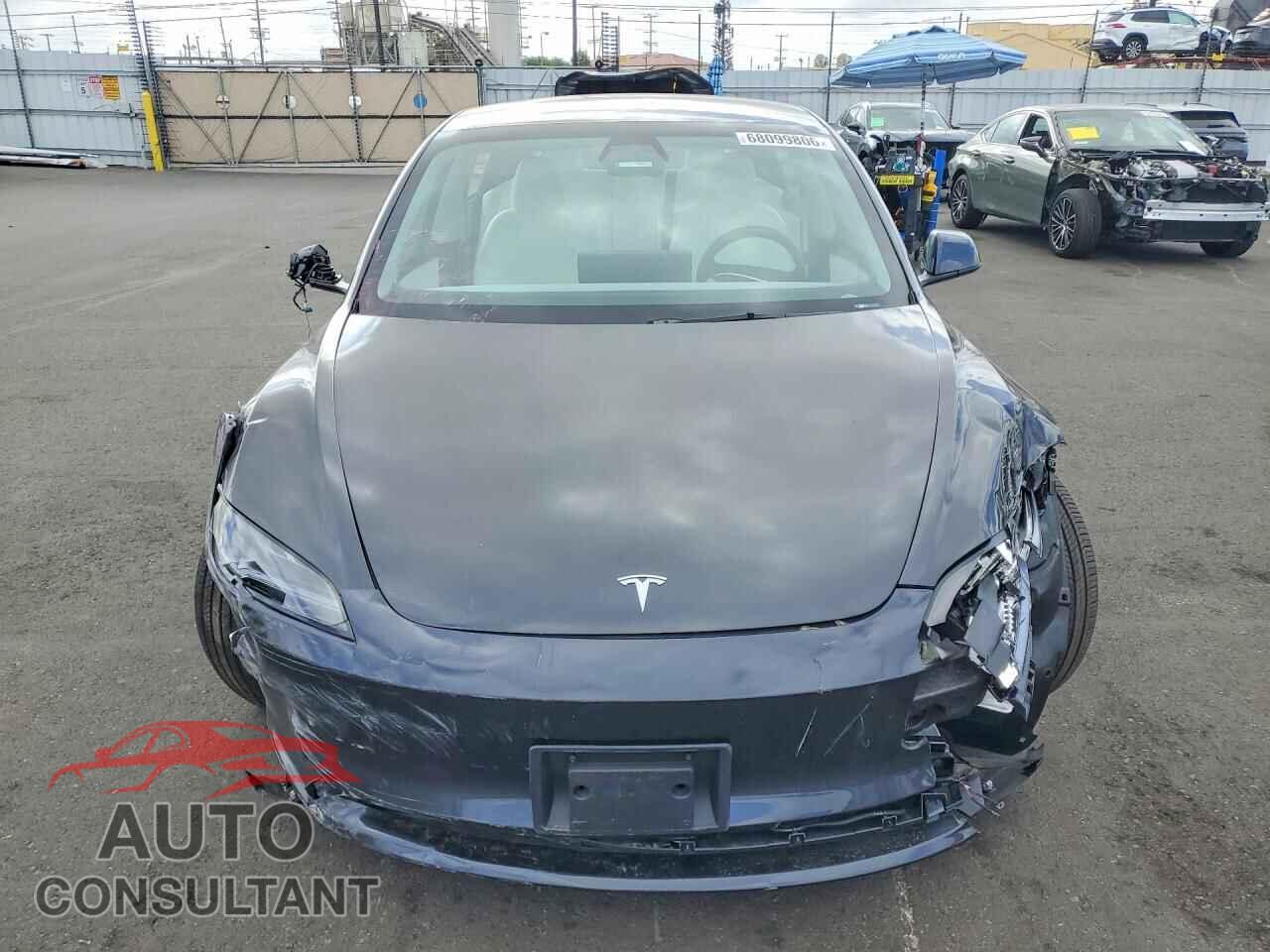 TESLA MODEL 3 2025 - 5YJ3E1EA9SF059073