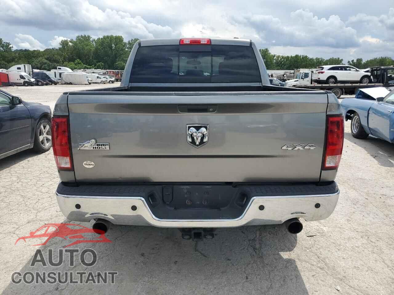 DODGE RAM 1500 2012 - 1C6RD7LT2CS343659