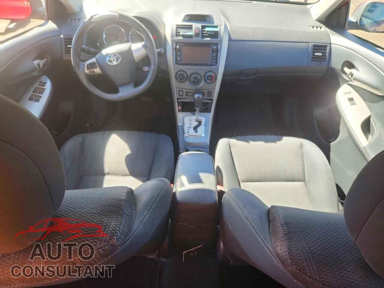 TOYOTA COROLLA 2013 - 2T1BU4EE7DC966205