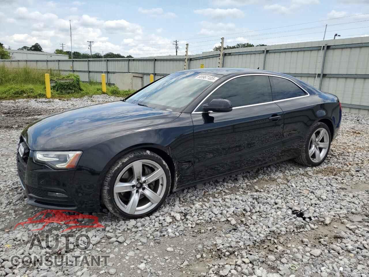AUDI A5 2013 - WAUCFAFR9DA031994