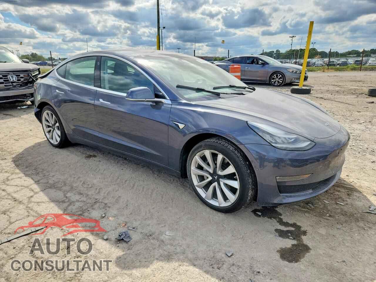 TESLA MODEL 3 2019 - 5YJ3E1EB8KF433701