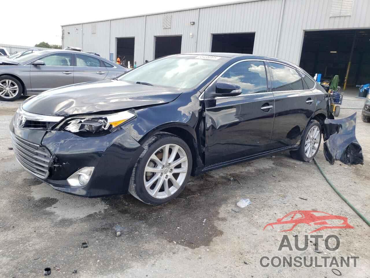 TOYOTA AVALON 2013 - 4T1BK1EB0DU067517