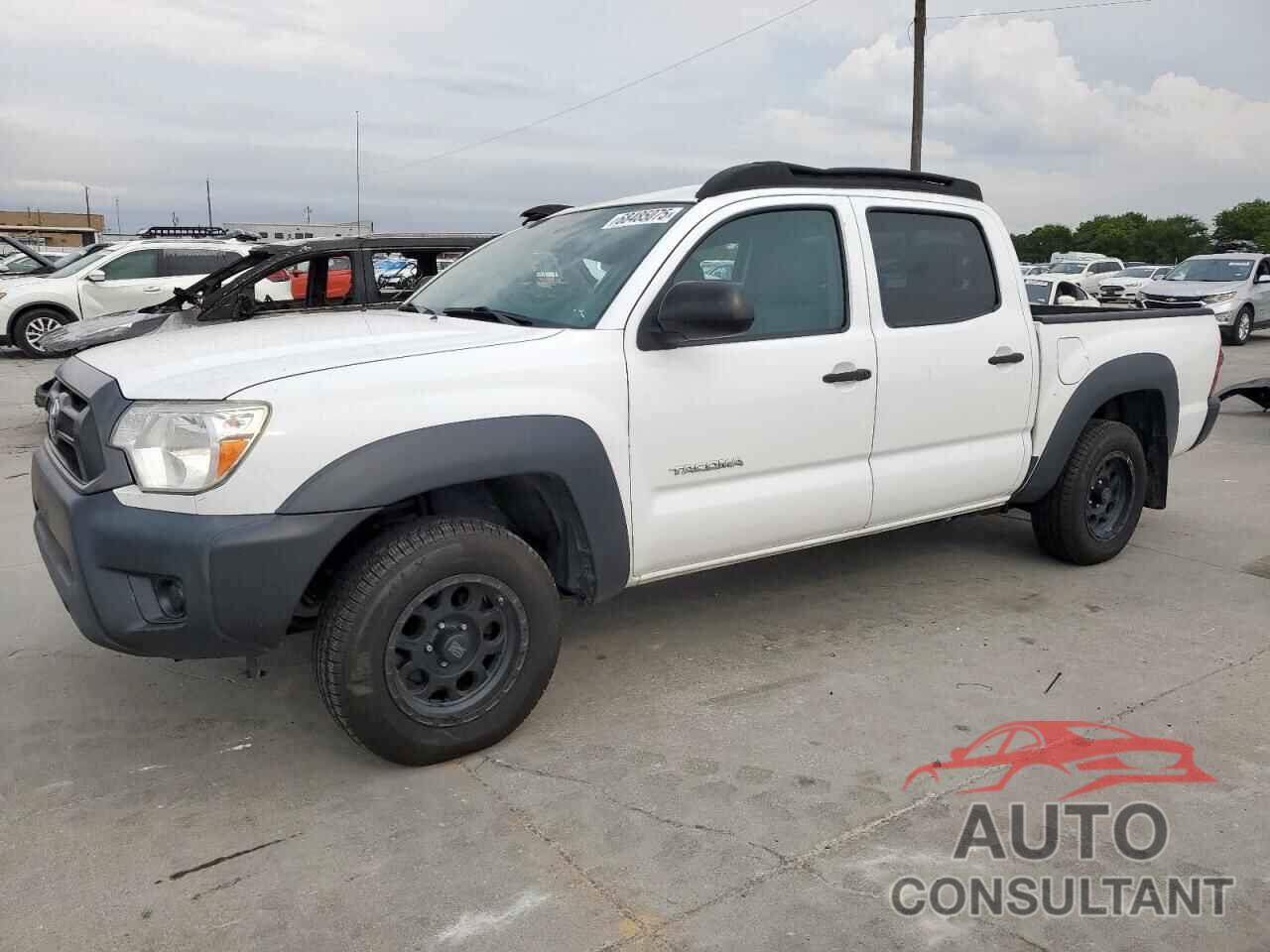 TOYOTA TACOMA 2015 - 5TFJX4CN6FX051615