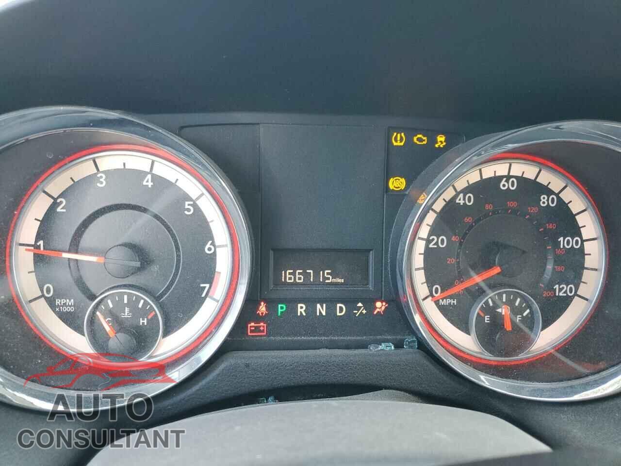 DODGE CARAVAN 2013 - 2C4RDGBG6DR590618