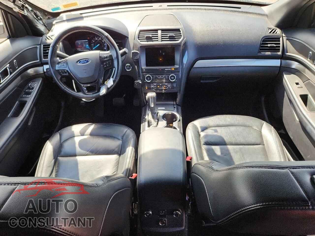 FORD EXPLORER 2018 - 1FM5K8D86JGA94646