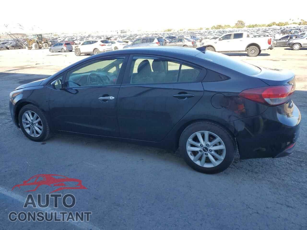 KIA FORTE 2017 - 3KPFL4A70HE013743