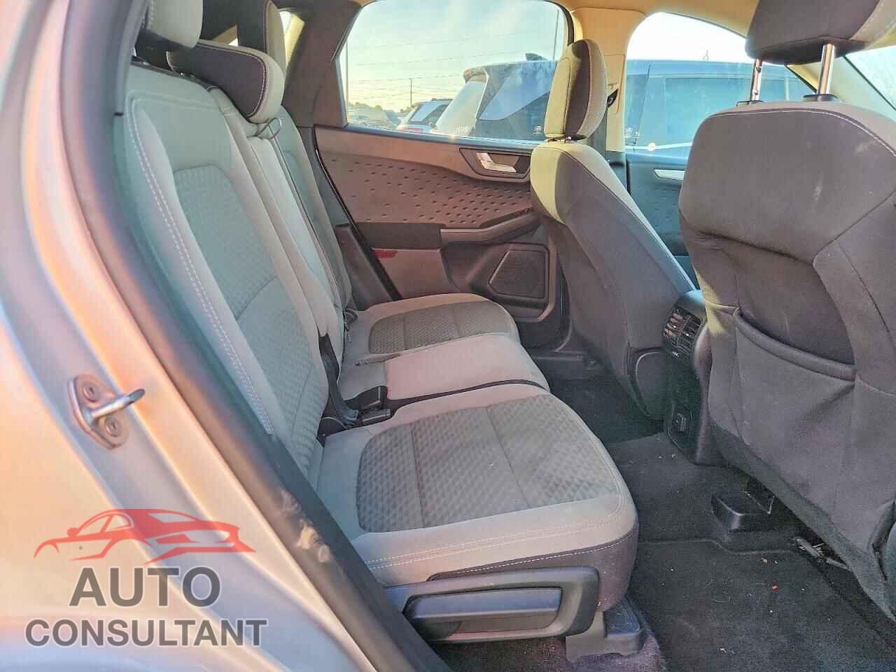 FORD ESCAPE 2020 - 1FMCU9G66LUA74726