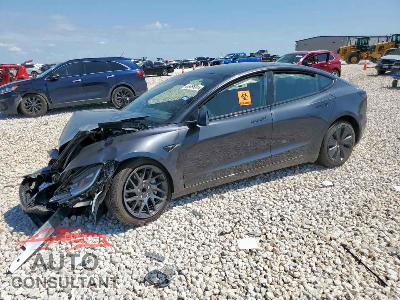 TESLA MODEL 3 2025 - 5YJ3E1EA2SF901218