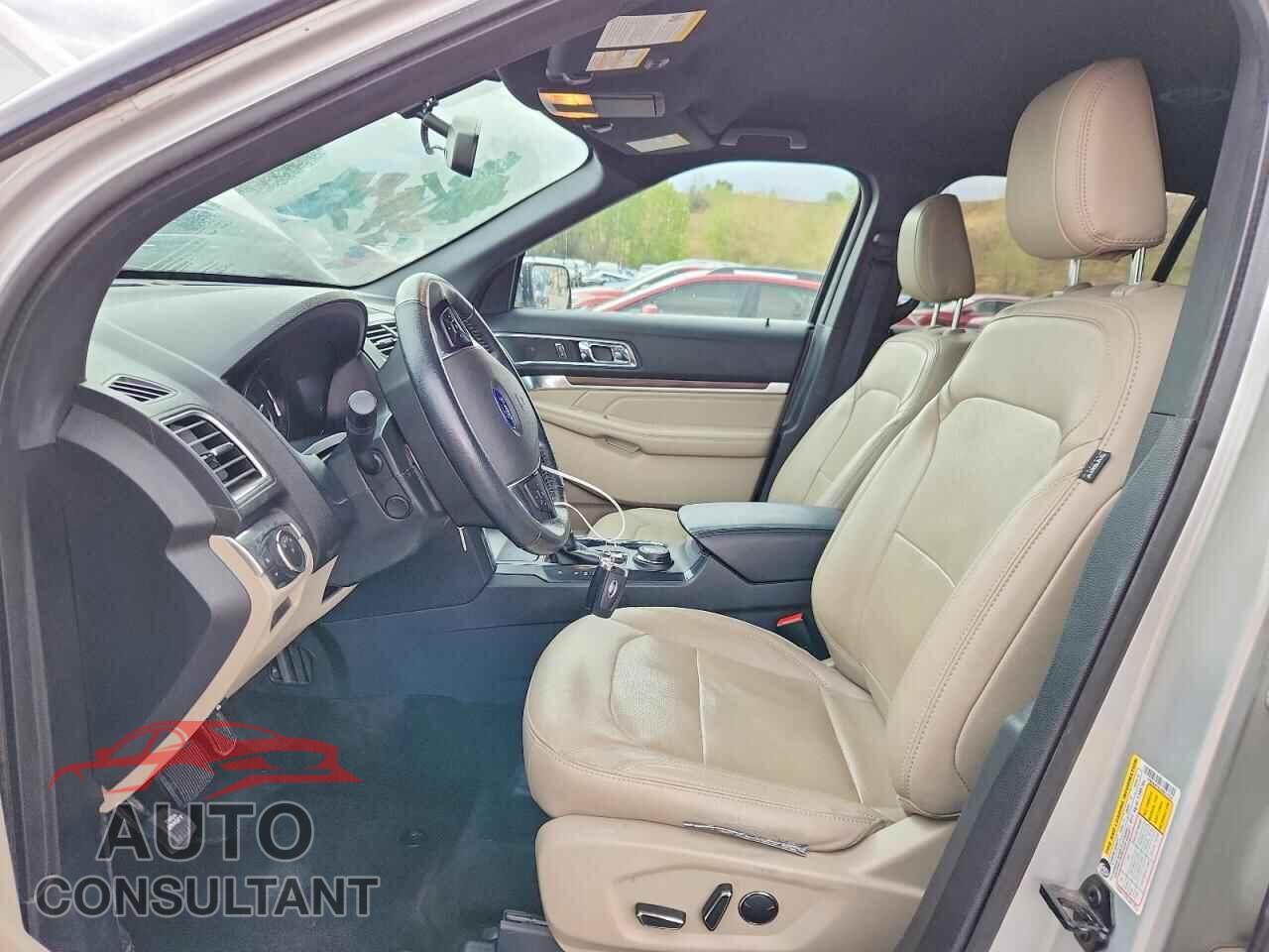 FORD EXPLORER 2018 - 1FM5K8F80JGB10739