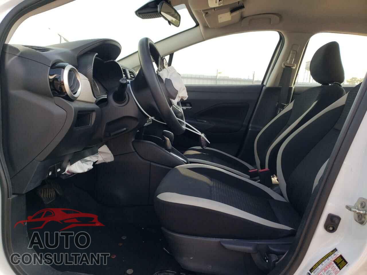 NISSAN VERSA 2021 - 3N1CN8EV9ML822373