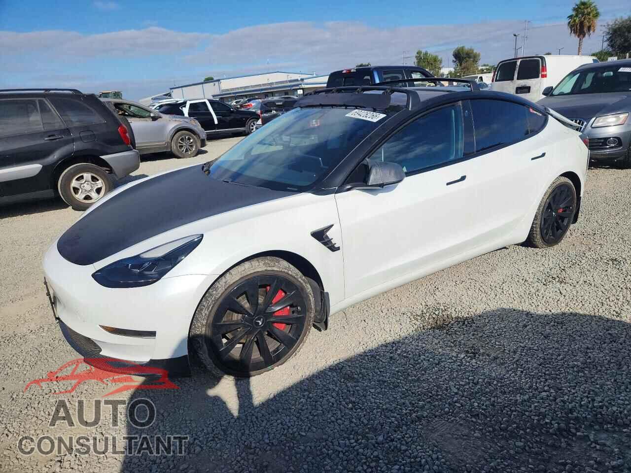 TESLA MODEL 3 2021 - 5YJ3E1EA2MF872080