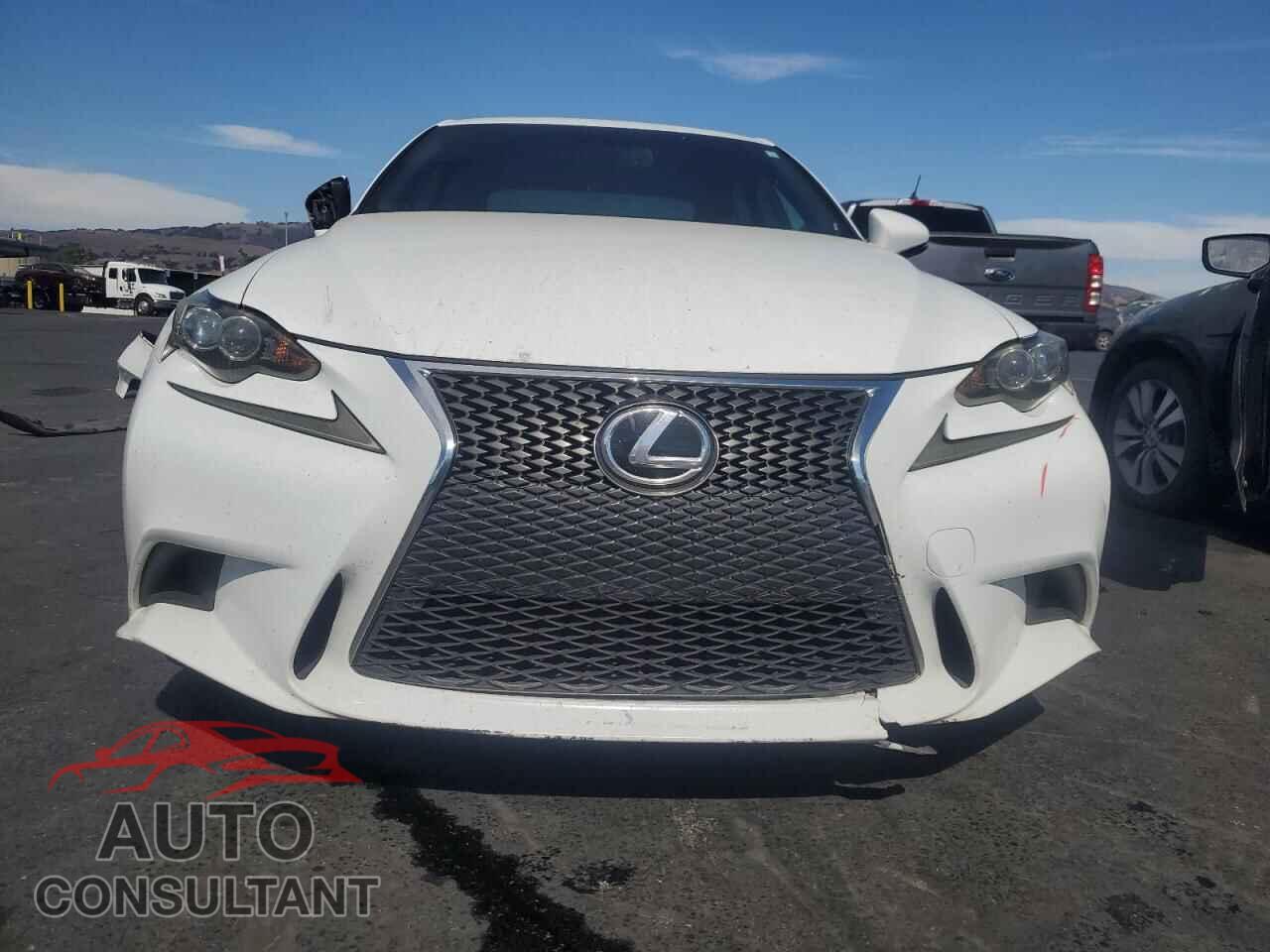LEXUS IS 2015 - JTHBF1D29F5049586