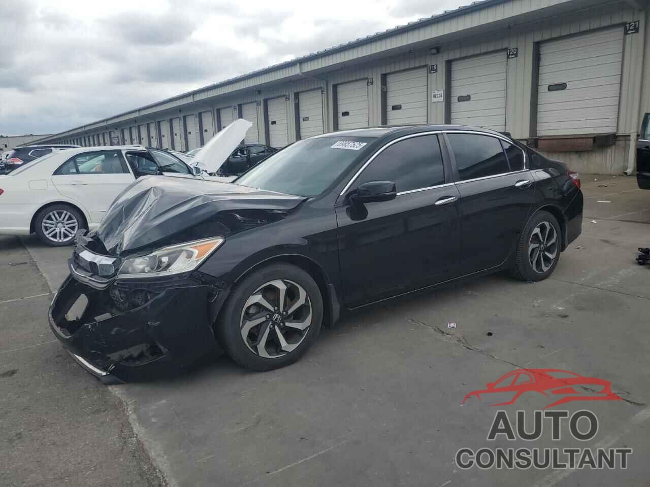 HONDA ACCORD 2017 - 1HGCR2F88HA217525