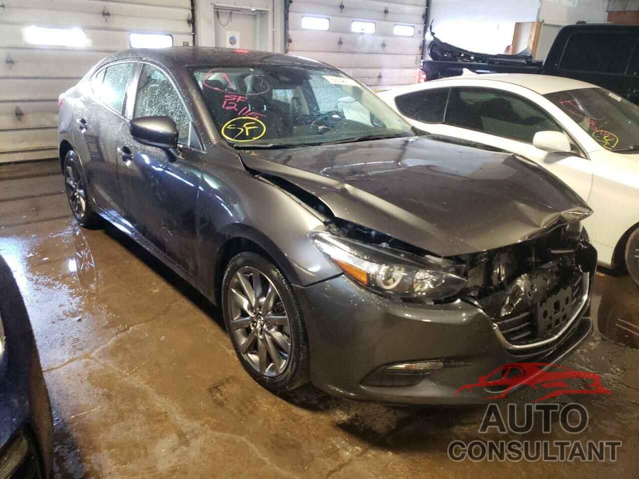 MAZDA 3 2018 - 3MZBN1V31JM260275