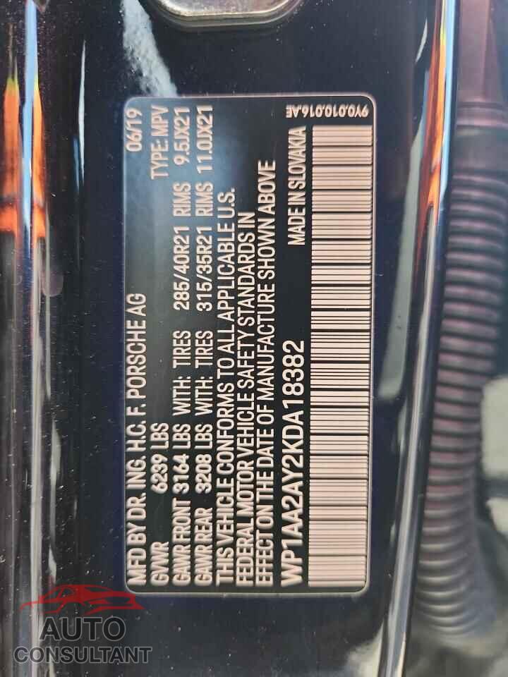 PORSCHE CAYENNE 2019 - WP1AA2AY2KDA18382
