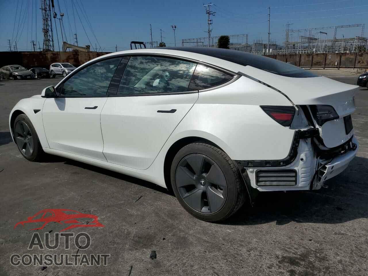 TESLA MODEL 3 2022 - 5YJ3E1EA6NF331051