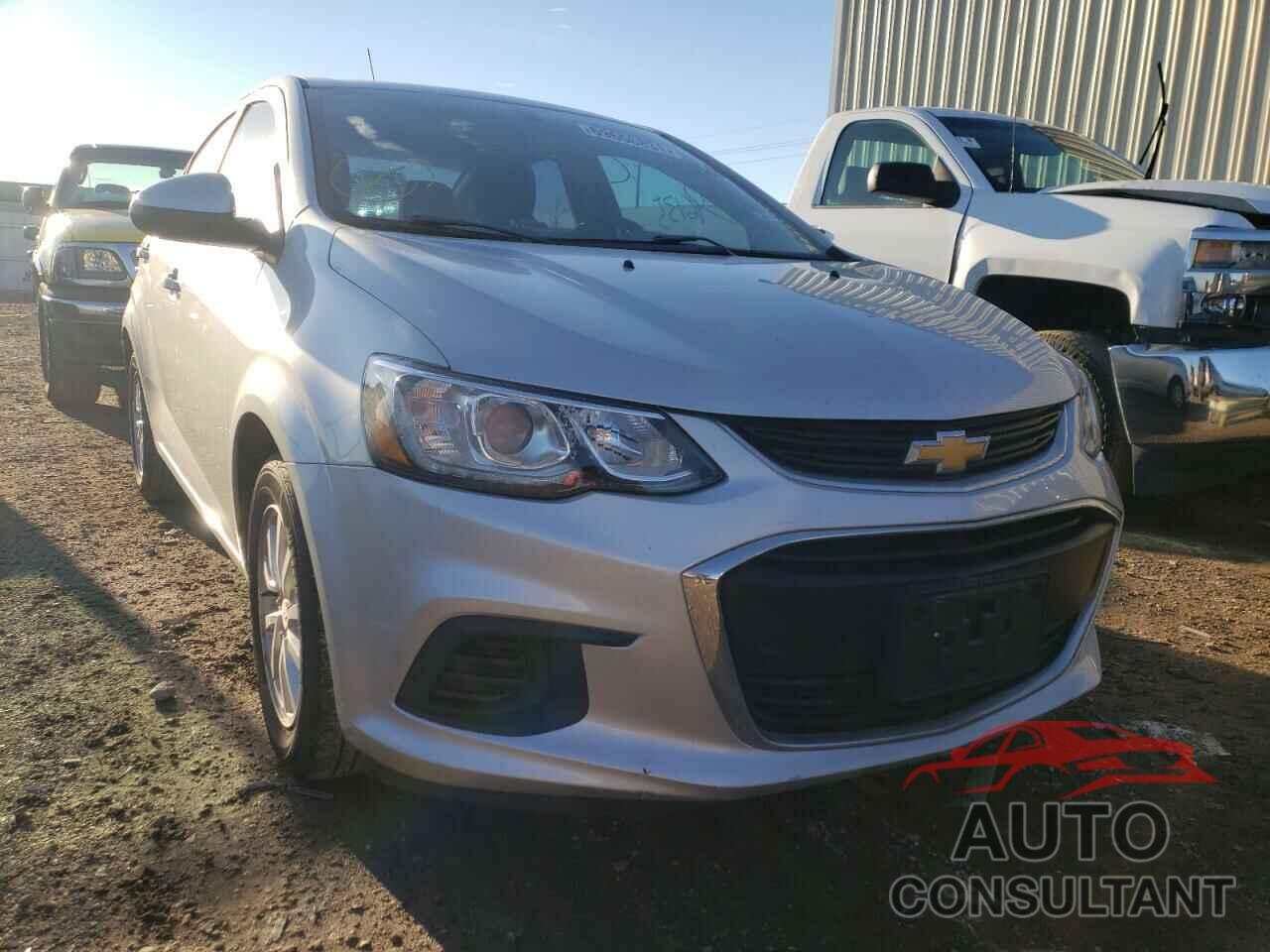 CHEVROLET SONIC 2017 - 1G1JD5SHXH4115260