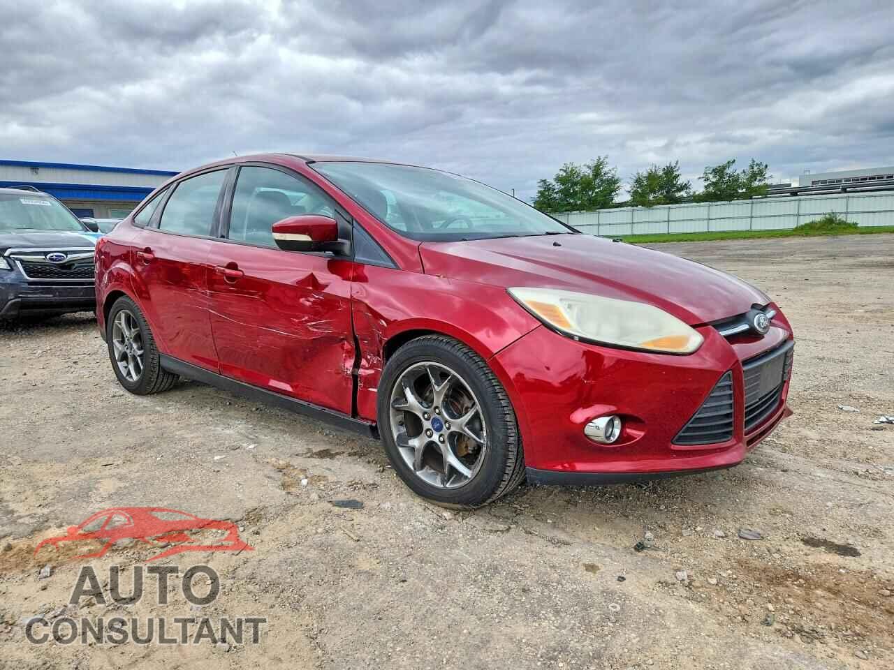 FORD FOCUS 2014 - 1FADP3F21EL395910