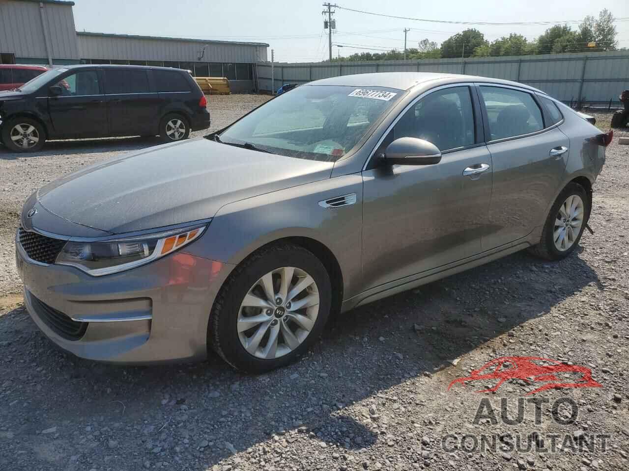 KIA OPTIMA 2018 - 5XXGT4L30JG265648