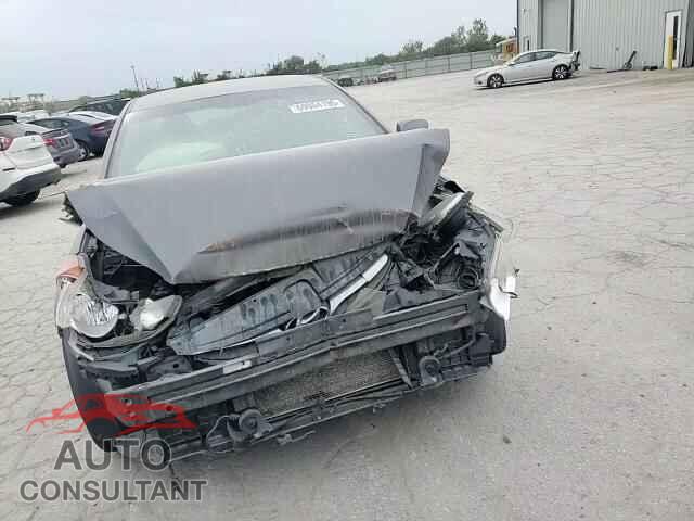 HYUNDAI ELANTRA 2012 - 5NPDH4AE7CH071022