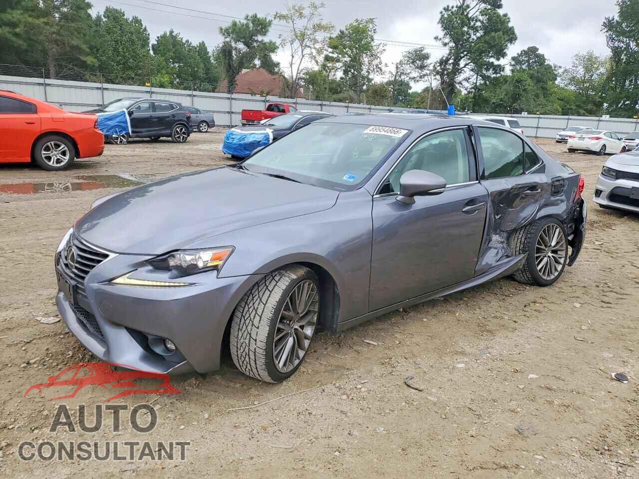 LEXUS IS 2015 - JTHCF1D25F5025306