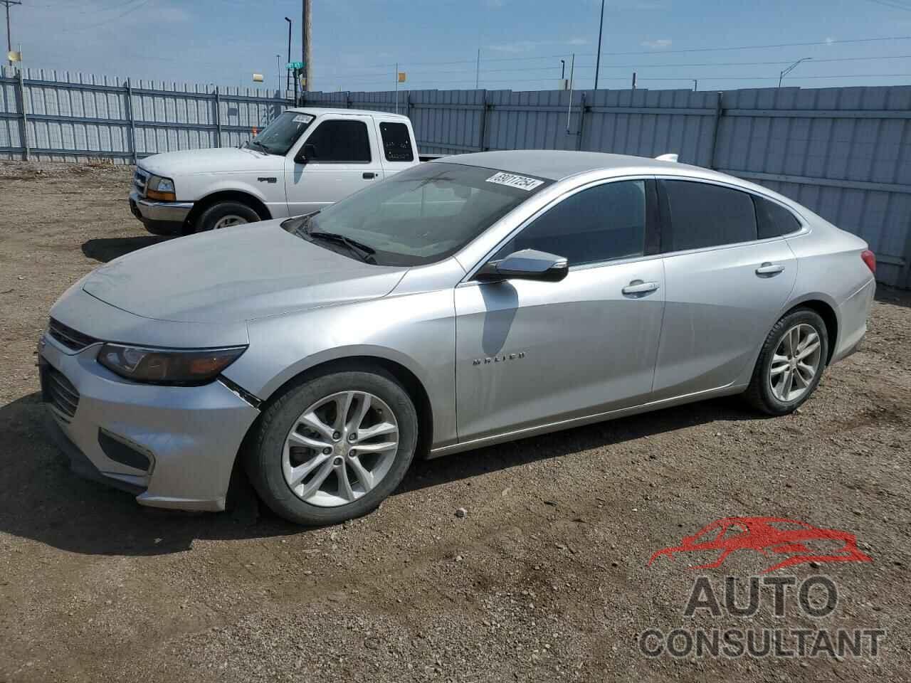 CHEVROLET MALIBU 2018 - 1G1ZD5ST7JF197305