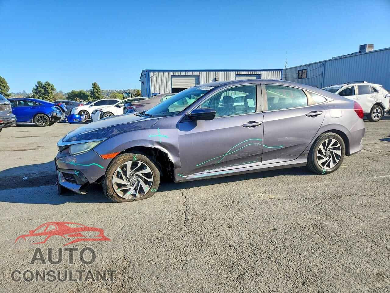 HONDA CIVIC 2017 - 19XFC2F73HE232015