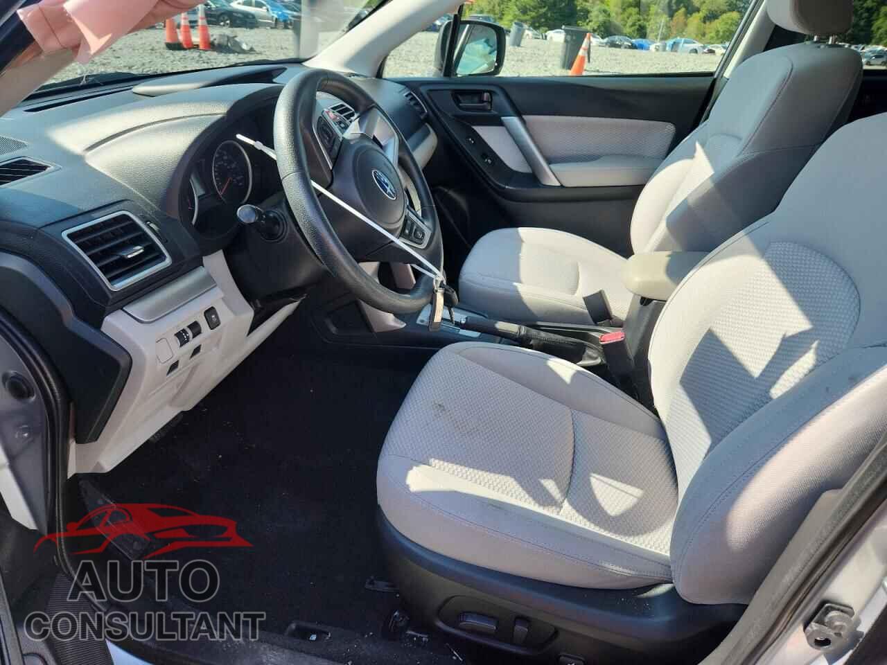 SUBARU FORESTER 2017 - JF2SJADC8HH508201