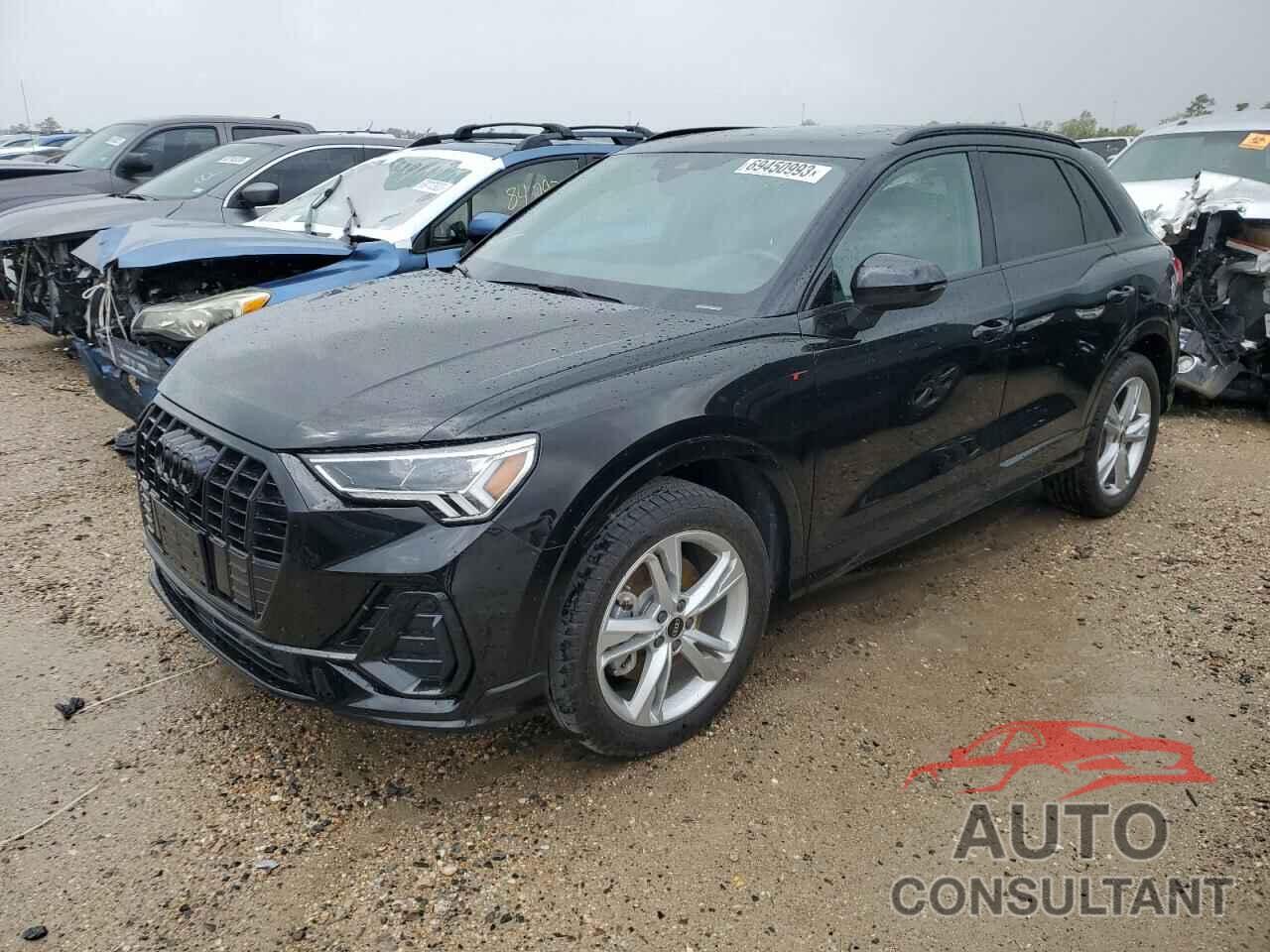 AUDI Q3 2022 - WA1EECF31N1030226