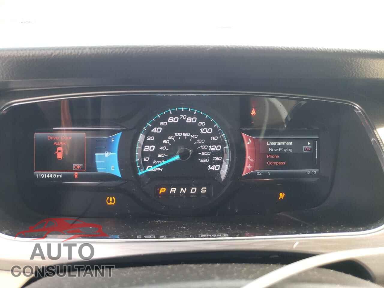 FORD TAURUS 2013 - 1FAHP2E84DG111405