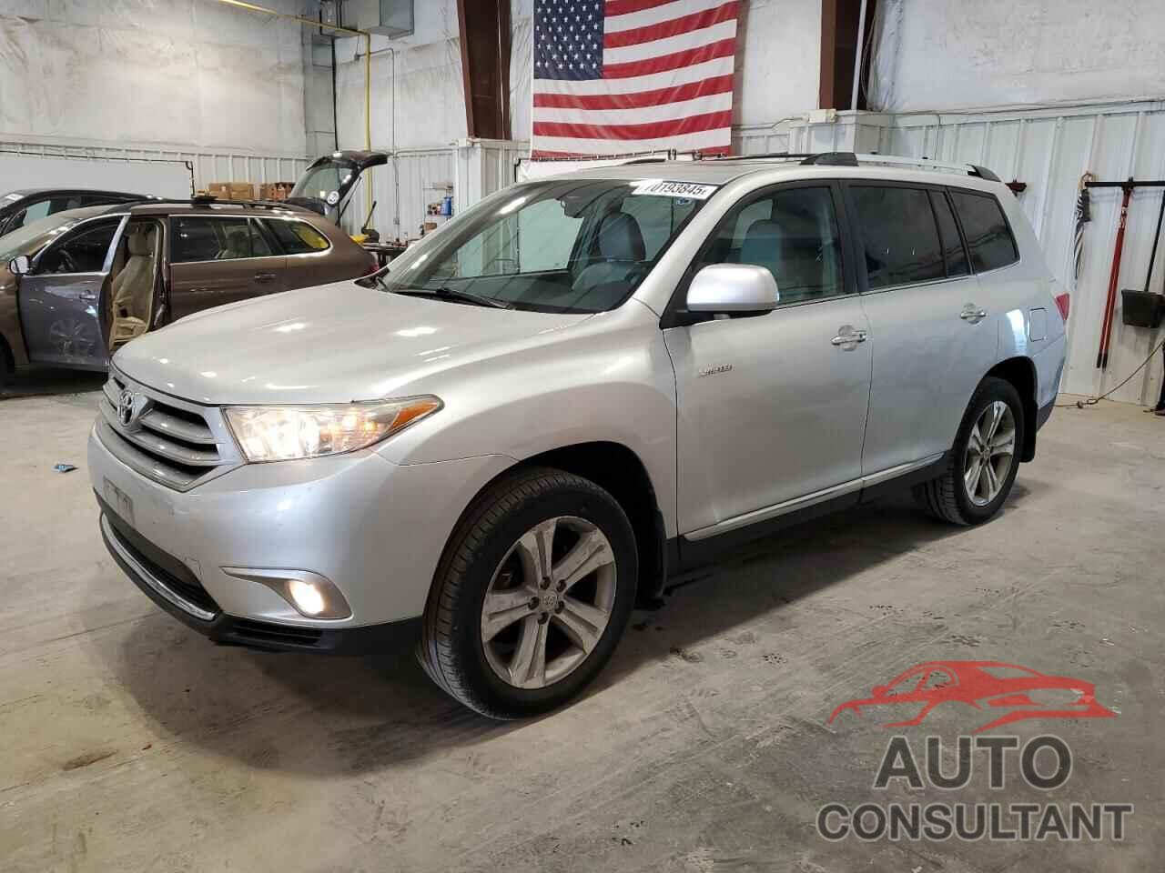 TOYOTA HIGHLANDER 2013 - 5TDYK3EH8DS094001