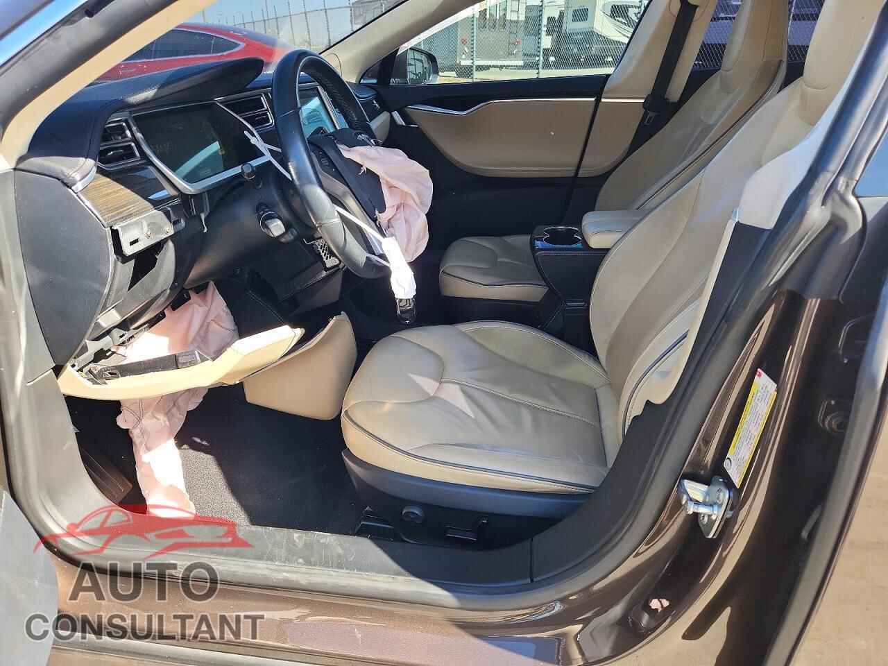 TESLA MODEL S 2014 - 5YJSA1H17EFP35026