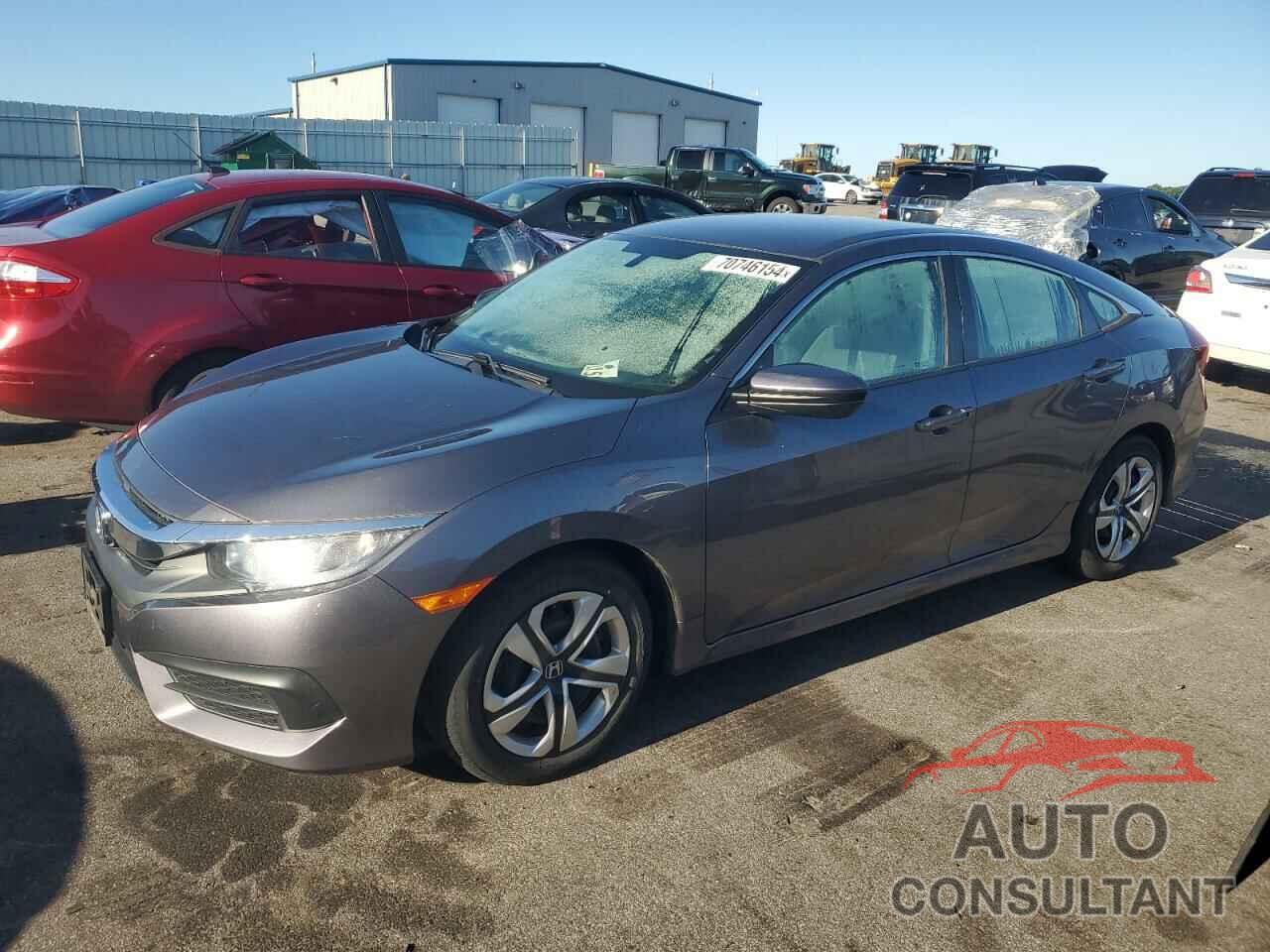 HONDA CIVIC 2018 - 19XFC2F50JE204323