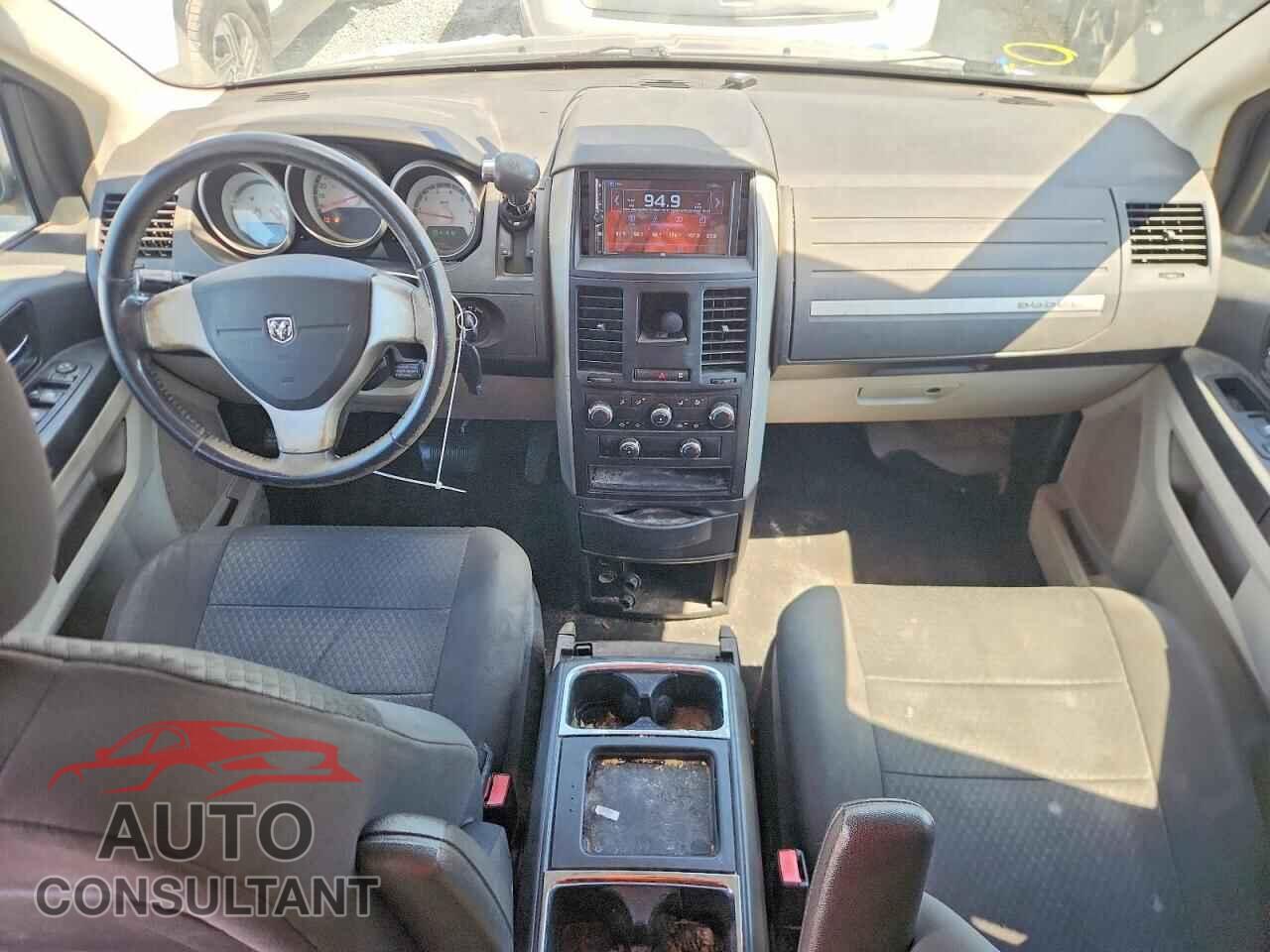 DODGE CARAVAN 2010 - 2D4RN3D1XAR447586